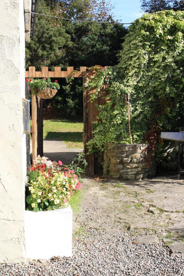 The Valley House Luaran gambar